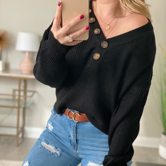 🆕 Black Ribbed V Neck Knit Sweater With Buttons - Picture 2 of 5